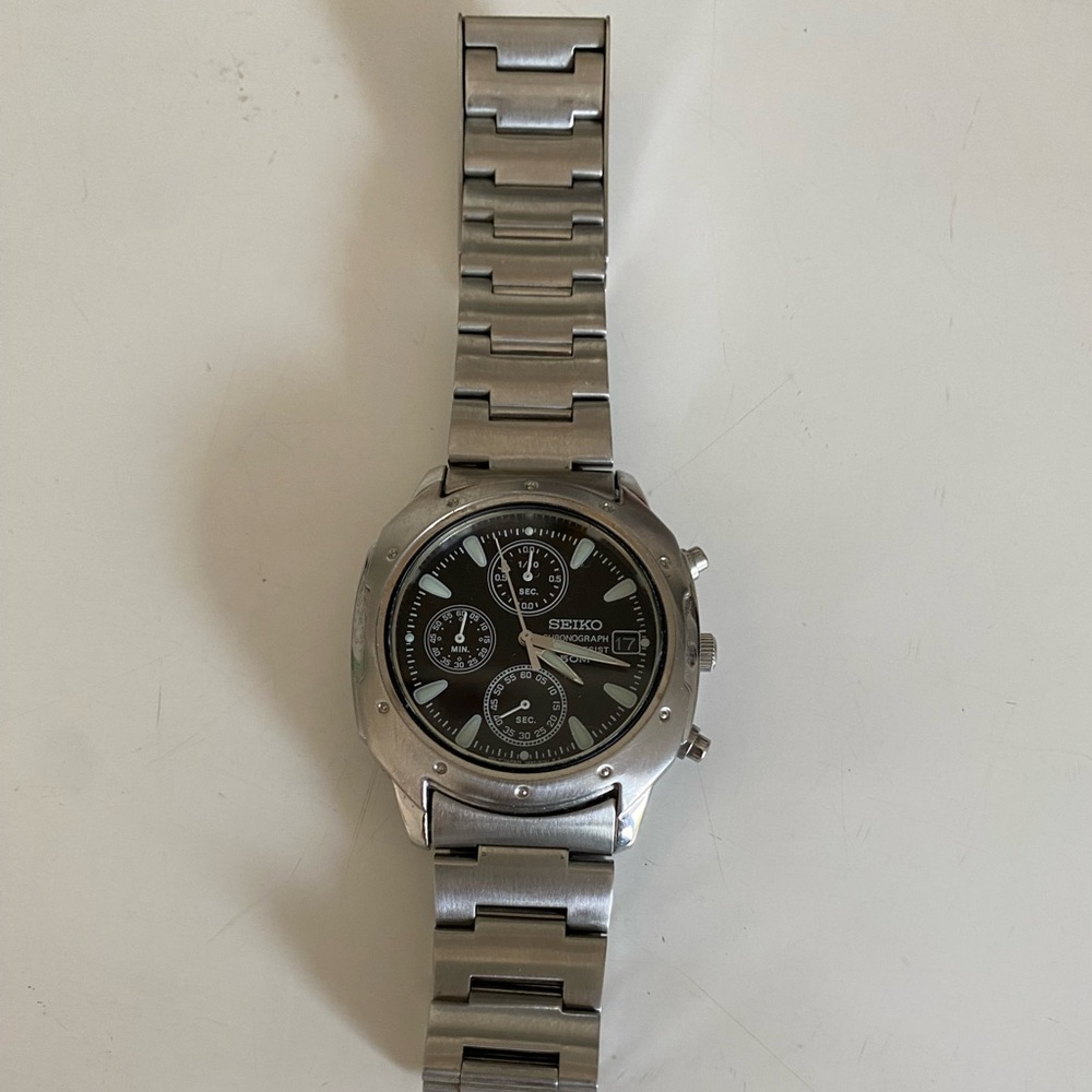 38 mm Seiko Chronograph Watch